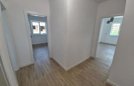 Apartament de vanzare, cu 3 camere, 70 mp, zona Ansamblul Vest Residence