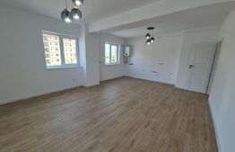 Apartament de vanzare, cu 3 camere, 70 mp, zona Ansamblul Vest Residence