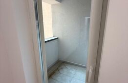 Apartament de vanzare, cu 3 camere, 69 mp, zona Calea Surii Mici