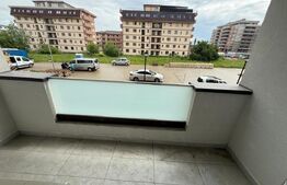 Apartament de vanzare, cu 3 camere, 69 mp, zona Calea Surii Mici