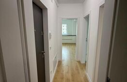 Apartament de vanzare, cu 3 camere, 69 mp, zona Calea Surii Mici