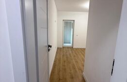 Apartament de vanzare, cu 3 camere, 69 mp, zona Calea Surii Mici