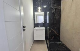 Apartament de vanzare, cu 3 camere, 69 mp, zona Ansamblul Vest Residence