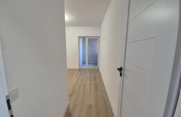 Apartament de vanzare, cu 3 camere, 62 mp, zona Calea Surii Mici