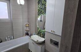 Apartament de vanzare, cu 3 camere, 67 m2, zona Turnisor