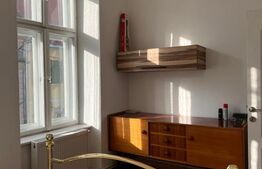 Apartament de vanzare, cu 3 camere, 98 mp, zona Centrul Istoric