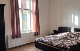 Apartament de vanzare, cu 3 camere, 98 mp, zona Centrul Istoric