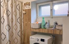 Apartament de vanzare, cu 3 camere, 98 mp, zona Centrul Istoric