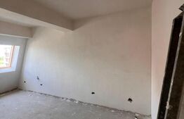 Penthouse de vanzare, cu 3 camere, 90 mp, zona Calea Surii Mici