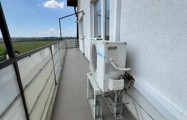 Apartament de vanzare, cu 3 camere, 115 mp, zona Tilisca