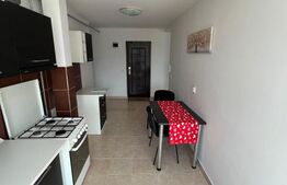 Apartament de vanzare, cu 3 camere, 115 mp, zona Tilisca
