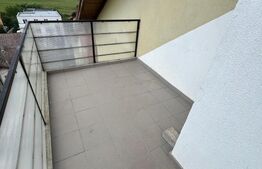 Apartament de vanzare, cu 3 camere, 115 mp, zona Tilisca