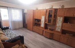 Apartament 3 camere, 61 mp, zona Vasile Aron