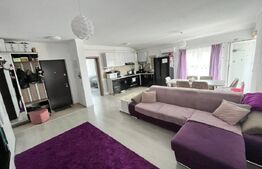 Apartament de vânzare cu 3 camere, 67 mp si cu pod pentru depozitare