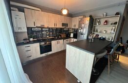 Apartament cu 3 camere, 71 mp + gradina 112 mp, Sibiu