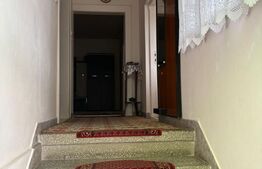 Casă spațioasă de vânzare în Rășinari, Sibiu – 4 camere, pivniță, demisol, curte