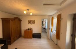 Casă cu 3 camere, 2 băi și teren, Tălmăcel, Sibiu