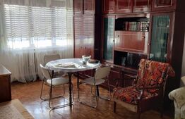 Apartament cu 3 camere, zona Strand