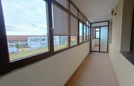 Apartament spațios cu 3 camere, balcon generos și 2 locuri de parcare, Șelimbar 