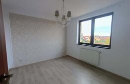 Apartament spațios cu 3 camere, balcon generos și 2 locuri de parcare, Șelimbar 