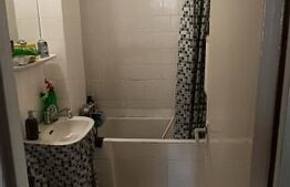 Apartament 3 camere, 47 mp, zona Ștrand