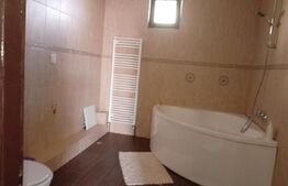 Casă superbă în Tălmacel, cu curte verde și priveliște panoramică spre munți