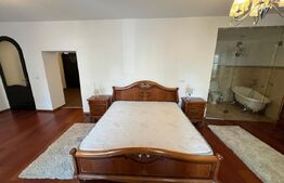 Apartament cu 2 camere, 130 mp, zona Centru Istoric