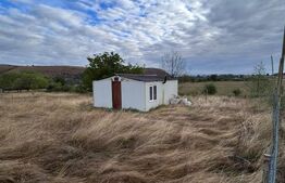 Teren Extravilan  1400 Mp  Comuna Orlat