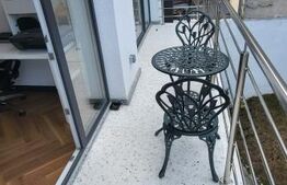 Apartament 3 Camere în Vilă zona Turnișor cu doua locuri de parcare