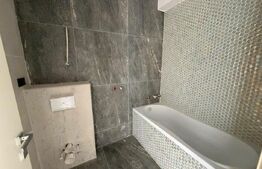 Casă individuală de lux cu piscină și teren generos de 1.190 mp în Cisnădie 