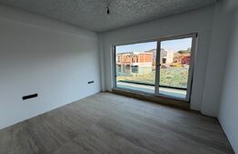 Casă individuală de lux cu piscină și teren generos de 1.190 mp în Cisnădie 