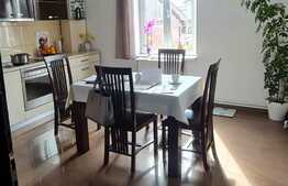 Casa 5 camera, zona centrala Cisnadie