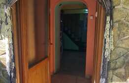 Apartament 3 camere, 80 mp, la casa, zona Centrala 