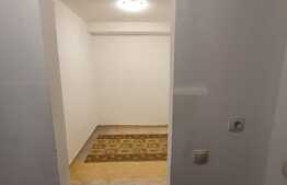 Apartament cu 2 camere, 65mp, semidecomandat, zona Tilisca