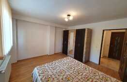 Apartament cu 2 camere, 65mp, semidecomandat, zona Tilisca