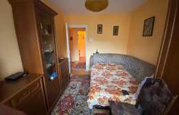 Apartament cu 4 camere, 76 mp, zona Vasile Aron