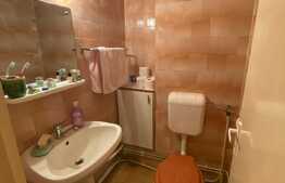 Apartament cu 4 camere, 76 mp, zona Vasile Aron
