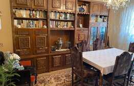 Apartament cu 4 camere, 76 mp, zona Vasile Aron