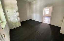 Apartament spatios la casa in Cisnadie