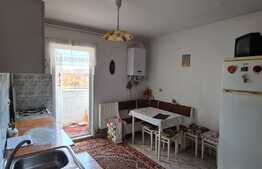 Apartament 2 camere, decomandat, zona linistita