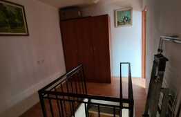 Apartament 3 camere tip mansarda