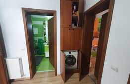 Apartament cu 3 camere, 67mp, 2 bai, 2 balcoane, zona Tilisca