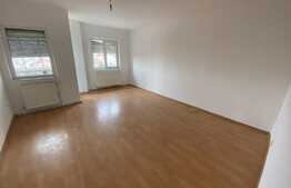 Vanzare apartament 3 camere, 73 mp, panorama superba