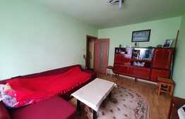 Oportunitate! Apartament 3 camere, Str. Semaforului, etaj 1