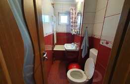 Oportunitate! Apartament 3 camere, Str. Semaforului, etaj 1