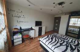 Apartament 3 camere, 70mp, finisaje ultramoderne, zona Vasile Aron