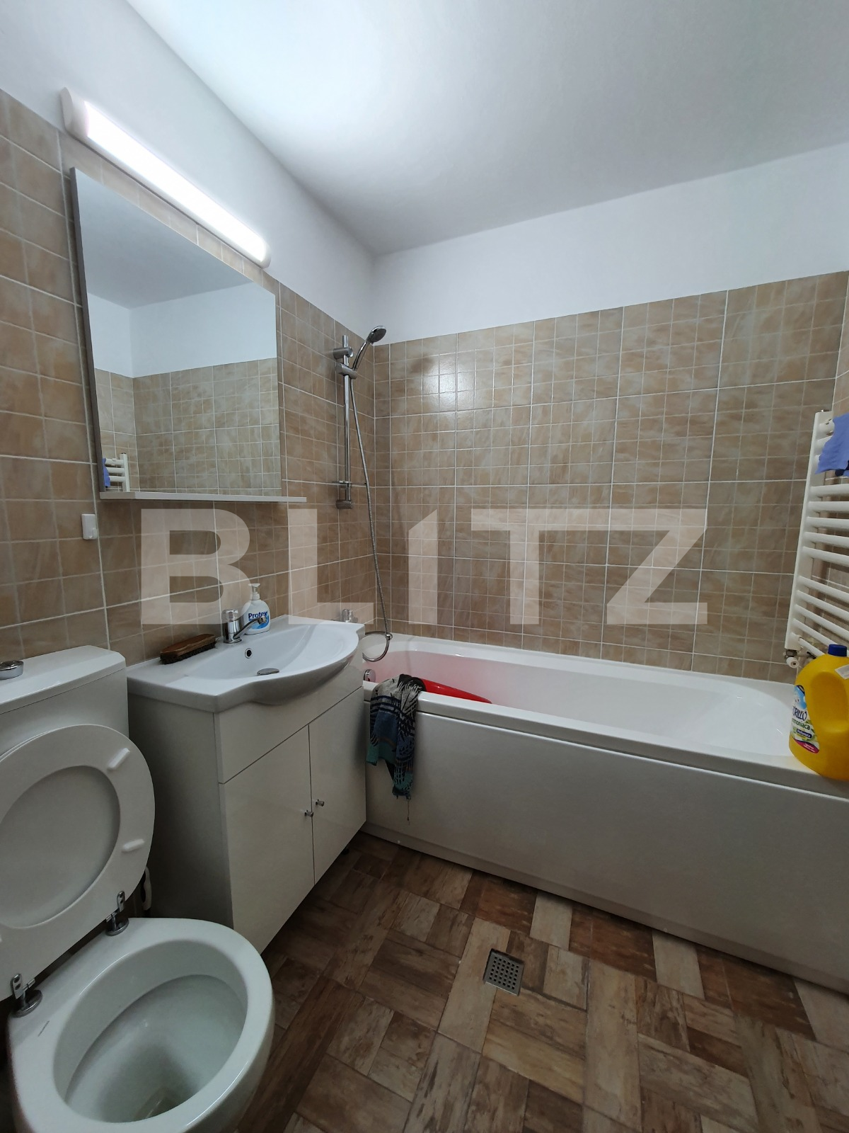 Apartament de închiriat 3 camere Vasile Aaron - 63596AI | BLITZ Sibiu | Poza2