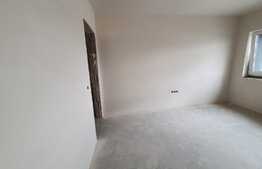 Apartament 3 camere, zona centrala, Cisnadie