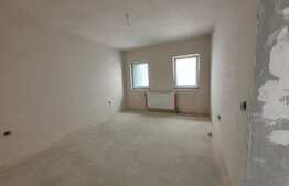 Apartament 3 camere, zona centrala, Cisnadie