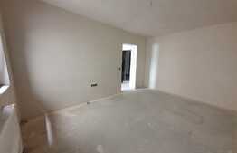 Apartament 3 camere, zona centrala, Cisnadie